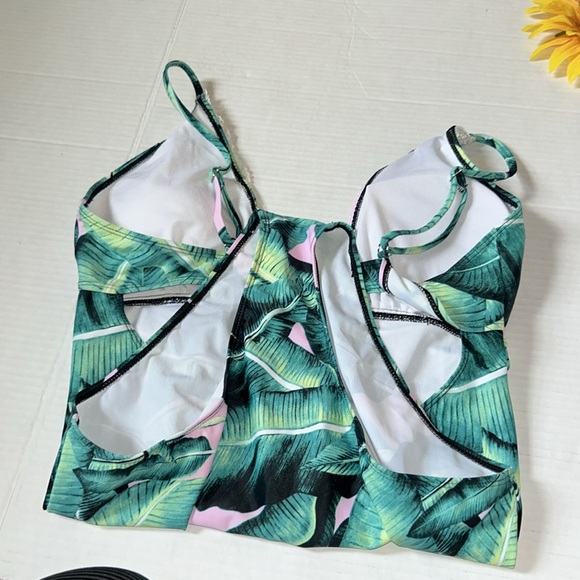 Whole Piece Leafy Print Bathing Suit - Picture 5 of 5